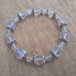 Gorgeous frosted bracelet